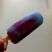 Sour cherry and raspberry blaze ice lolly|saki90さん