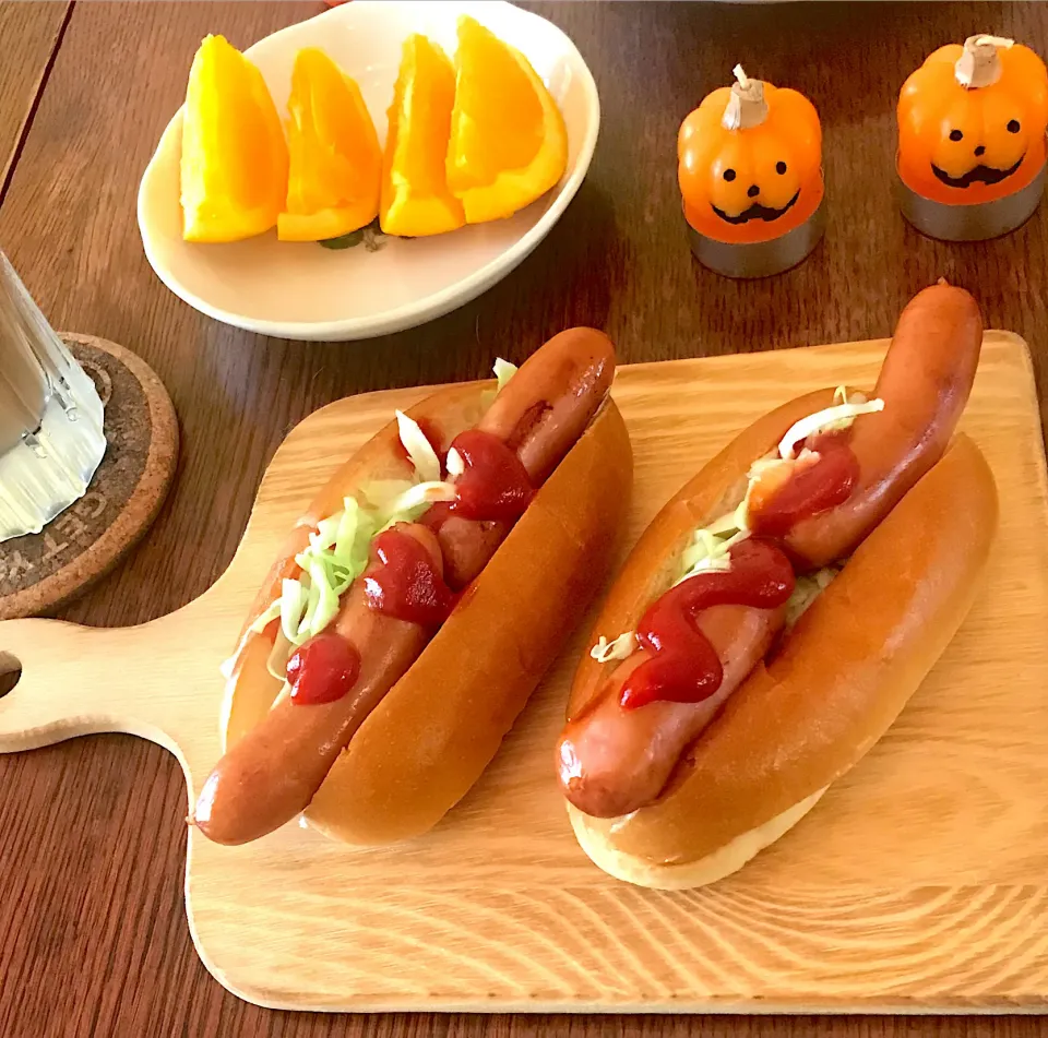 ブランチ #ホットドッグ🌭|小松菜さん