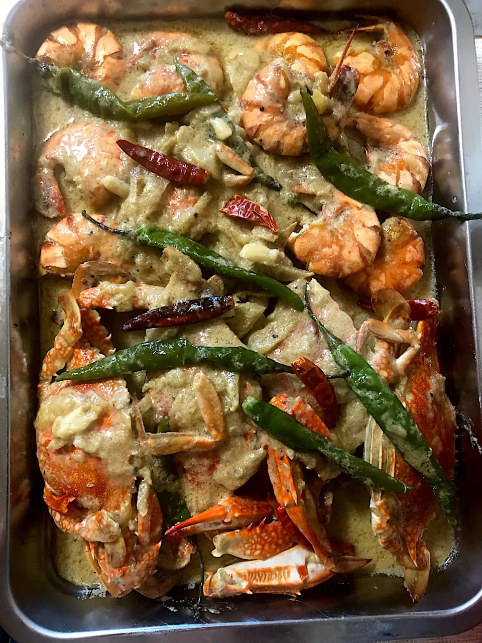 Spicy coconut seafood|Jefferson M. Macalindongさん