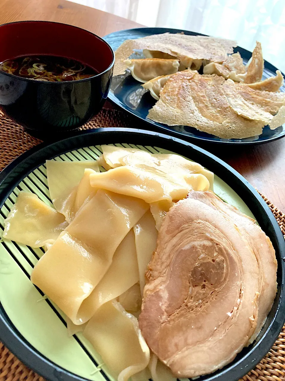 らぁめんりきどうのつけ麺と大阪王将の羽根つき餃子🥟😋🍜🎶💕✨|アイさん