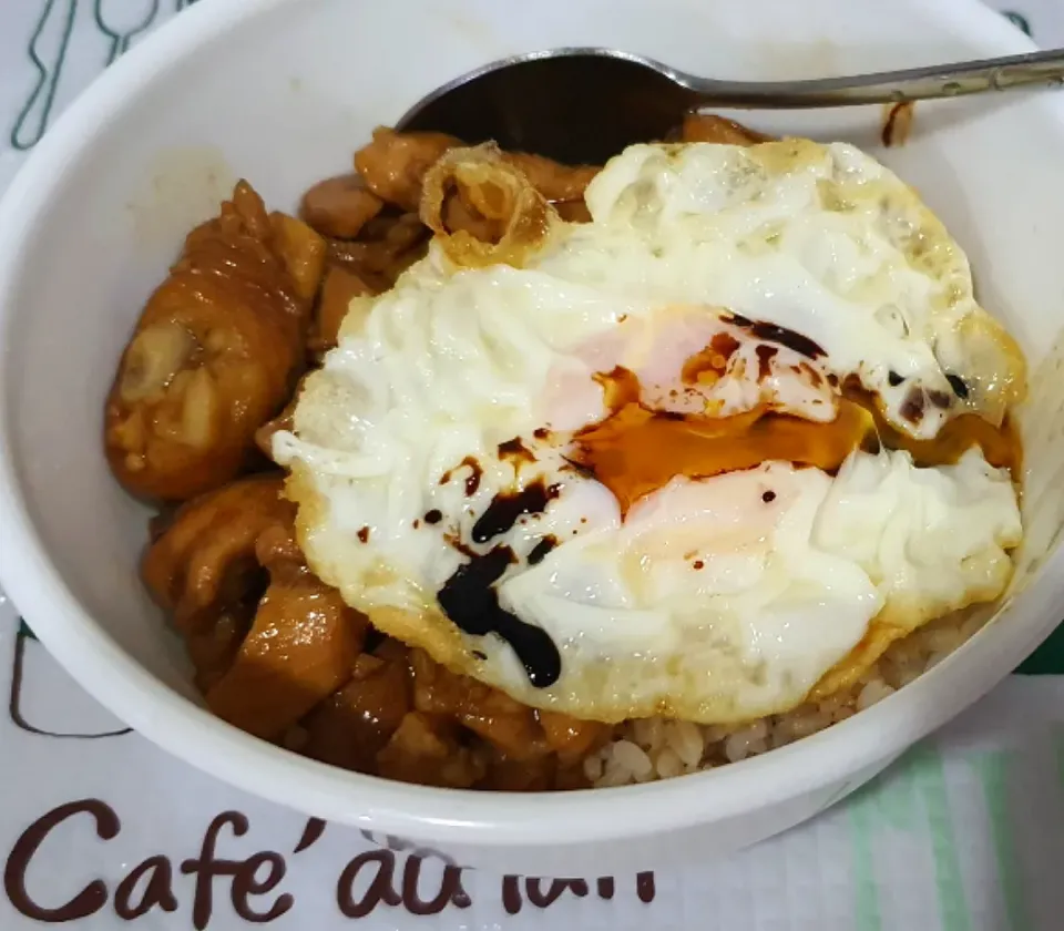 🥰Sesame Chicken Leg 
Japanese rice & Fried egg 😋|🌷lynnlicious🌷さん