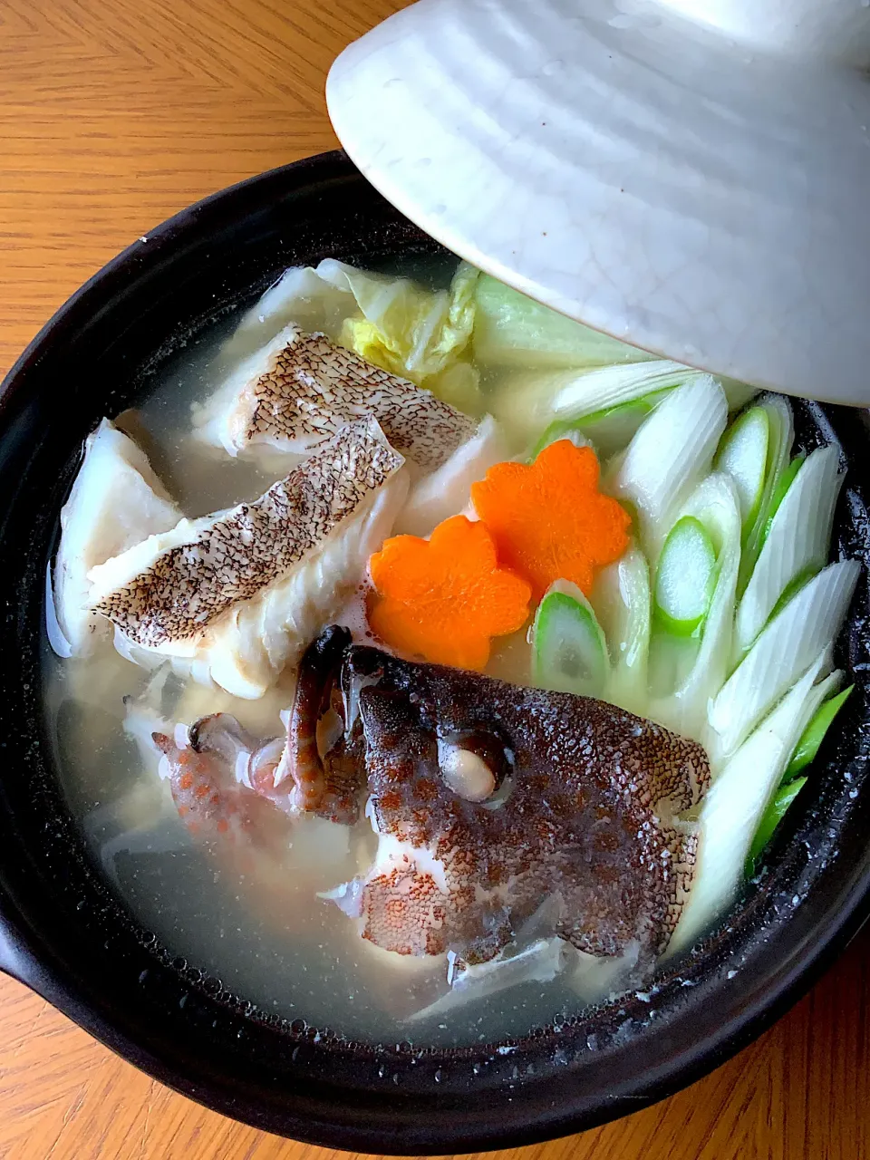 Snapdishの料理写真:釣り魚🎣
オオモンハタのちゃんこ鍋🍲|9421beruさん