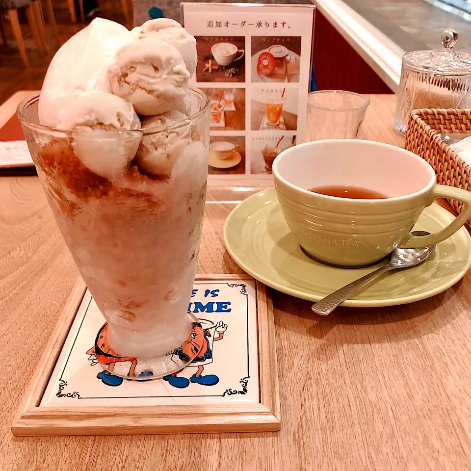 ムレスナティーのカフェで「マロンドルチェ」とブラックティー☕️|Happy suzumeさん