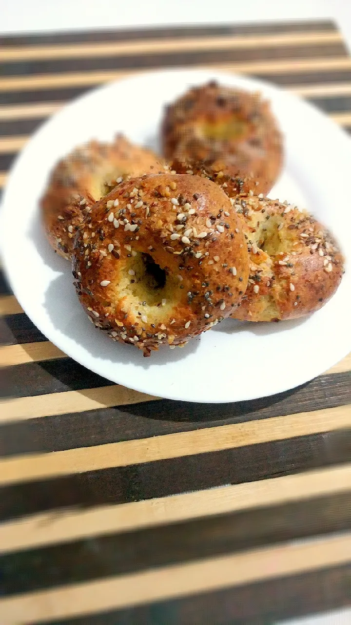 Bagels Low Carbs / keto
Sin harina / Sin gluten / Sin Azúcar.|josisabelさん