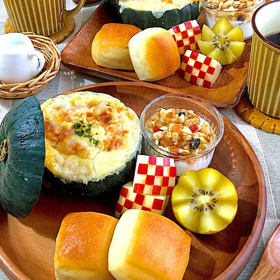 丸ごと食べれるかぼちゃのグラタンで休日の日の朝食🍽*･|mou mouさん