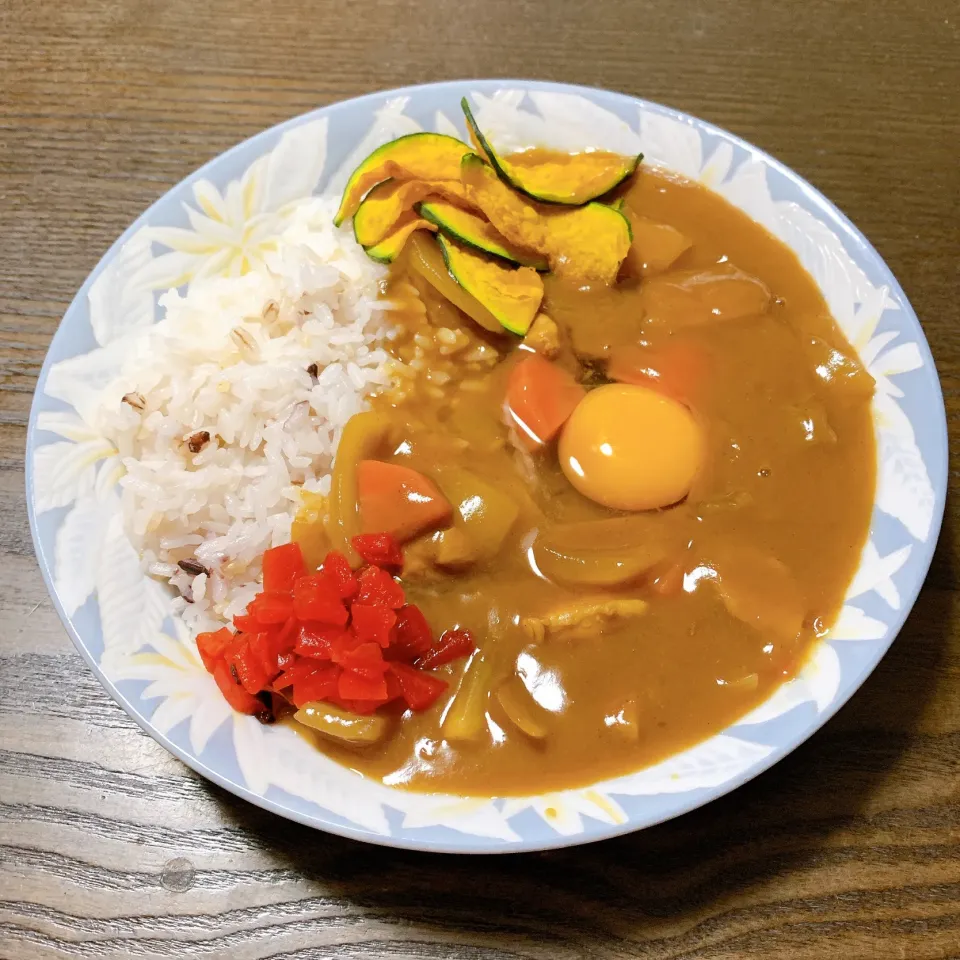 カレー卵入り|さくらんぼさん