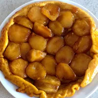 Snapdishの料理写真:Tarte Tatin|LucieFoodさん