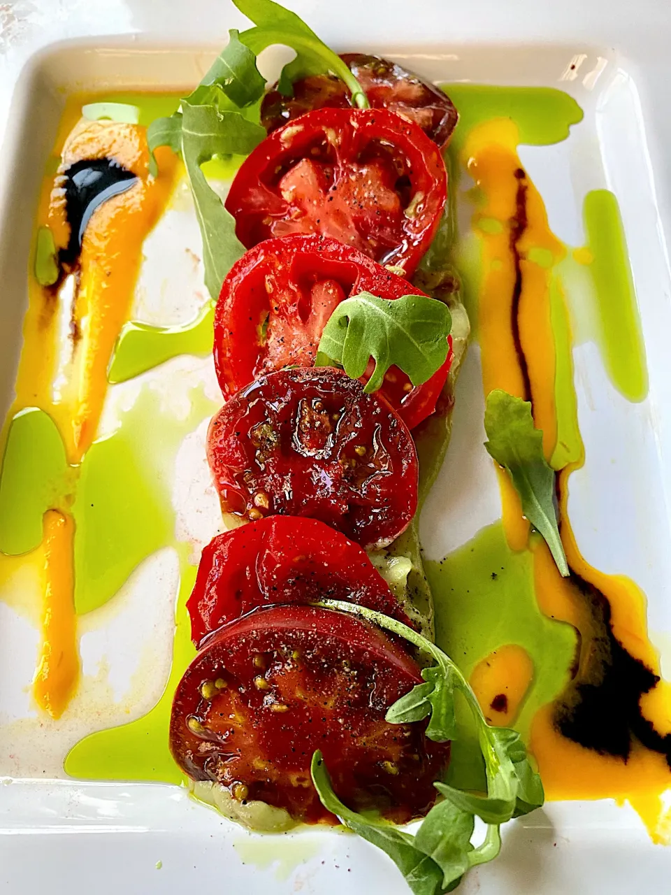 Heirloom Tomato Salad with Basil Oil, Soba and a Yellow Tomato Vinaigrette|Christine pavelkaさん