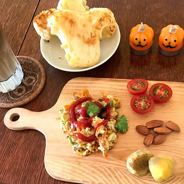 朝ごはんアボカドキャロットオムレツチーズブレッド成田ゆめ牧場のパン 小松菜 Snapdish スナップディッシュ Id 1a5z8a