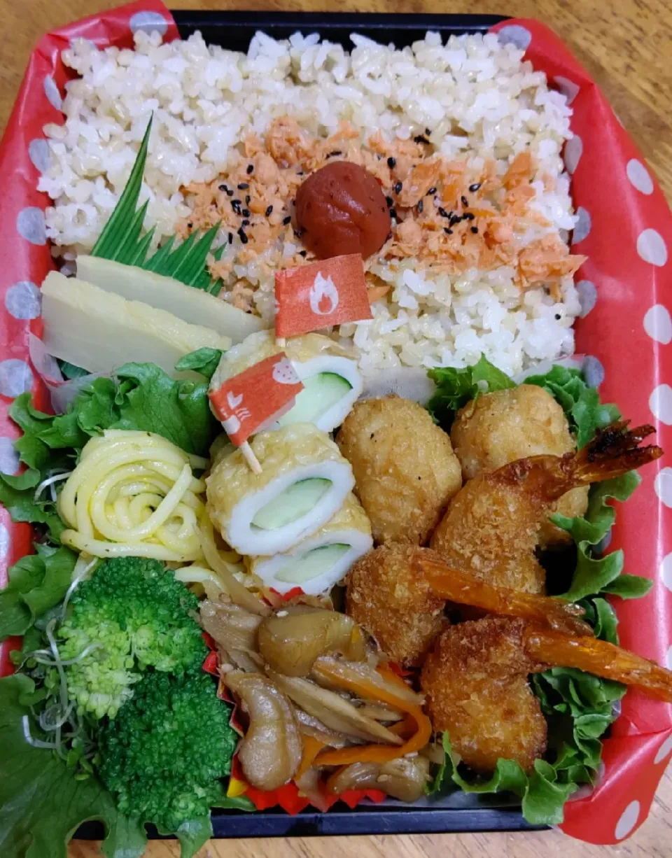 #貝柱入りきんぴらごぼう
#エビから弁当
#玄米ごはん|クローバーさん