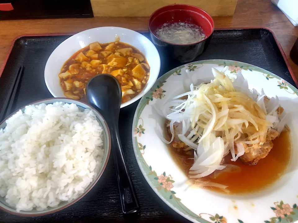 Snapdishの料理写真:油淋鶏セット|T. Wonderさん