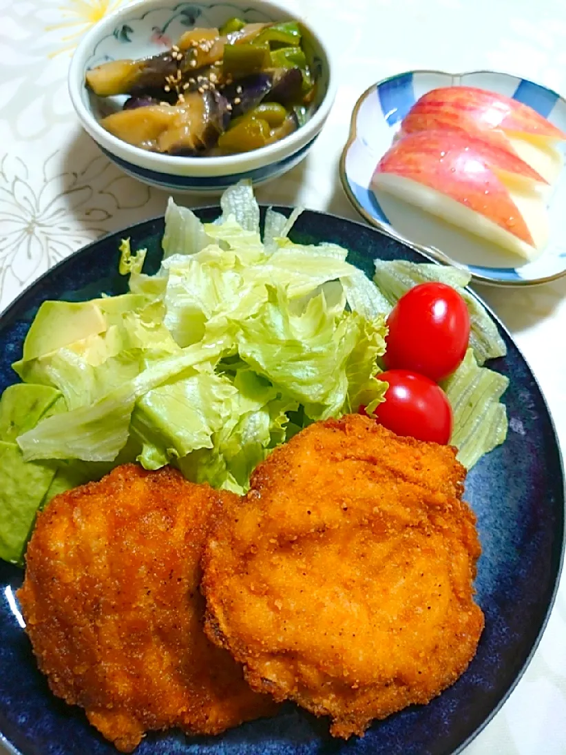 チキンカツとナスの味噌炒め
うさちゃんりんご🍎|🍒ふみりん🍒さん