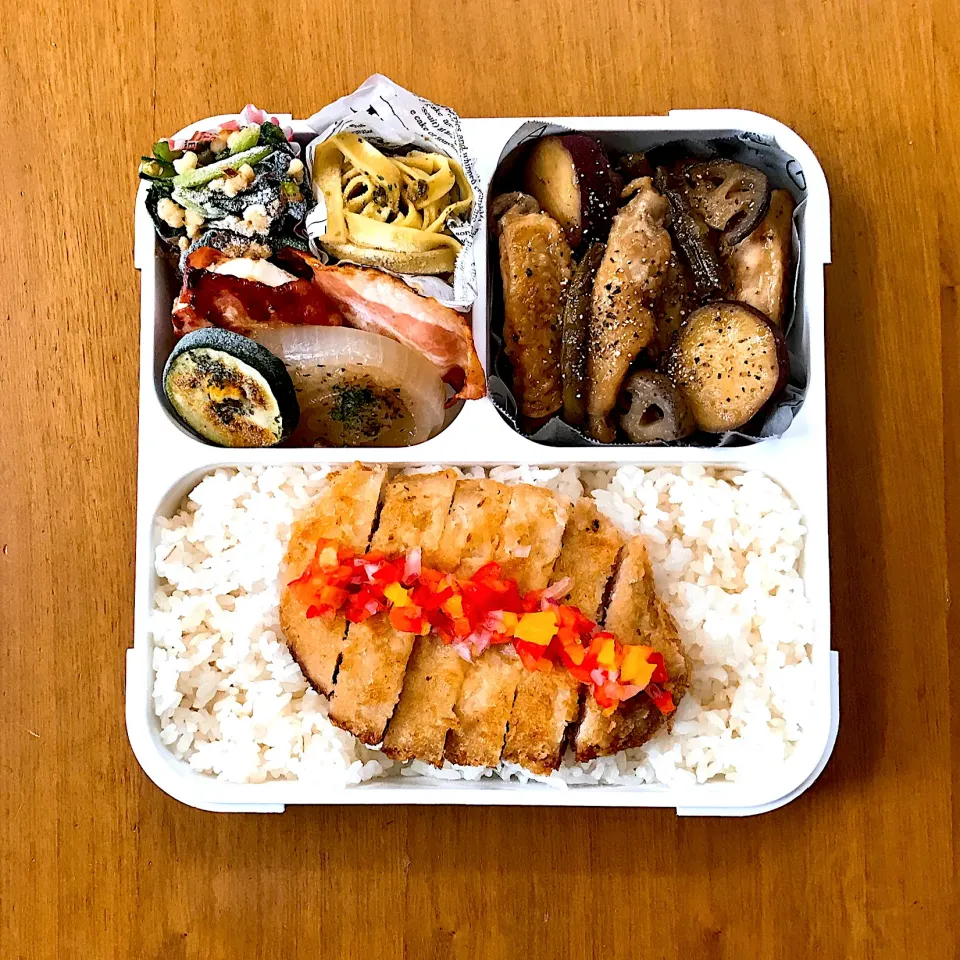 とんかつどーん弁当。|むろこ。さん