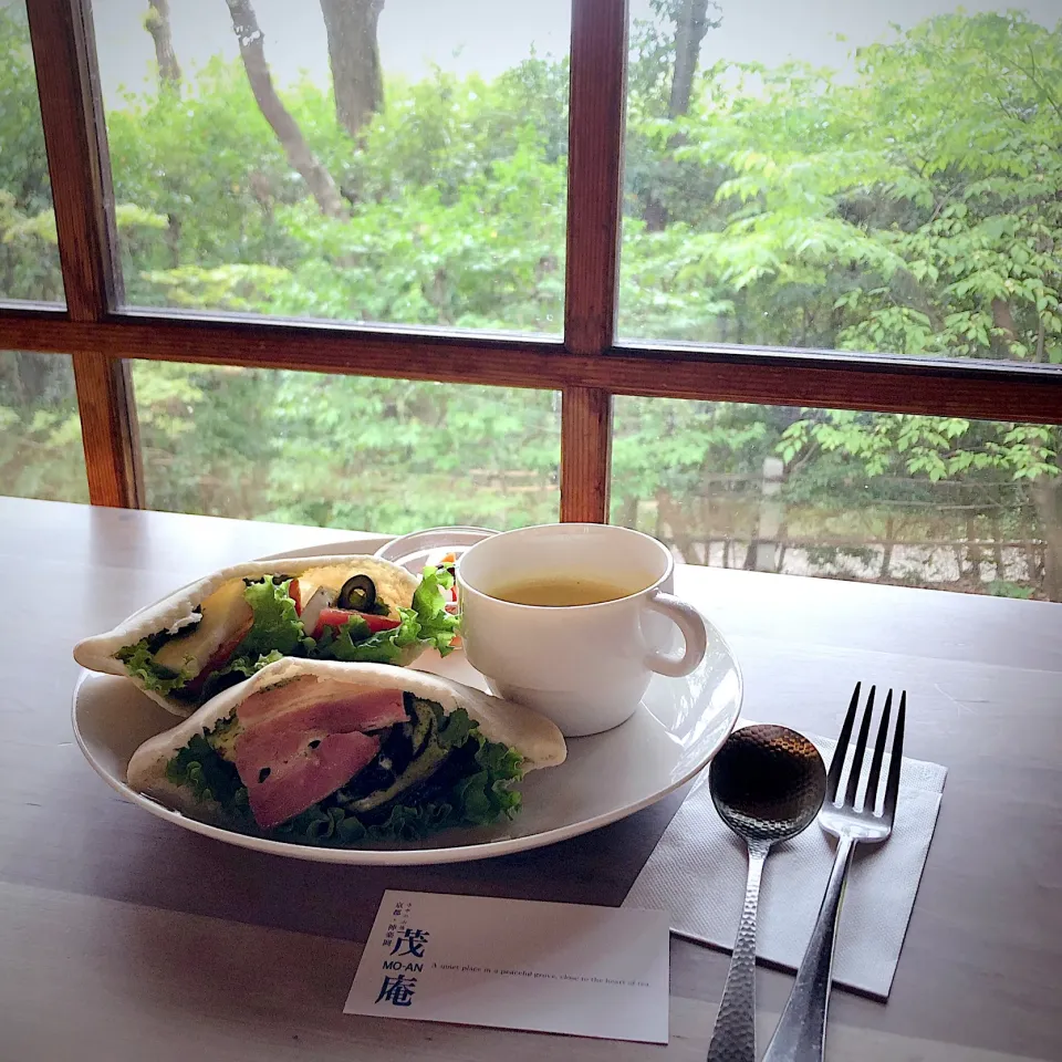 憧れのカフェ京都の「茂庵」さんでピタサンド🥙|Happy suzumeさん