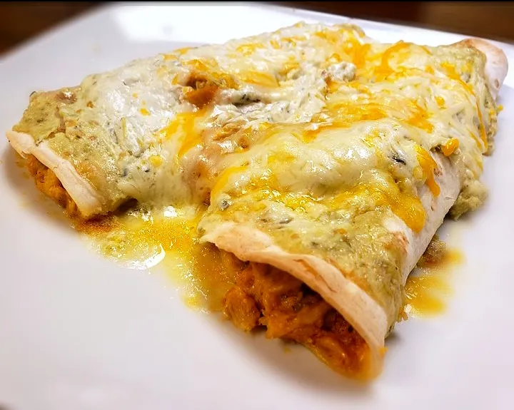 Da Best Enchiladas Ever #TrueStory
Cal:296, Fat:12, Carbs:12, Protein:35|Jesse Smithさん