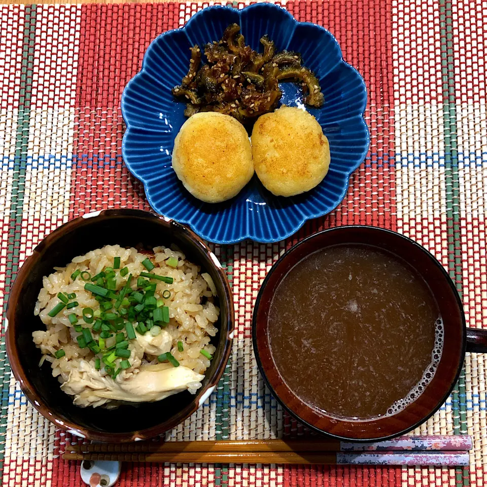 新生姜とマイタケの炊き込みご飯|まきまきさん