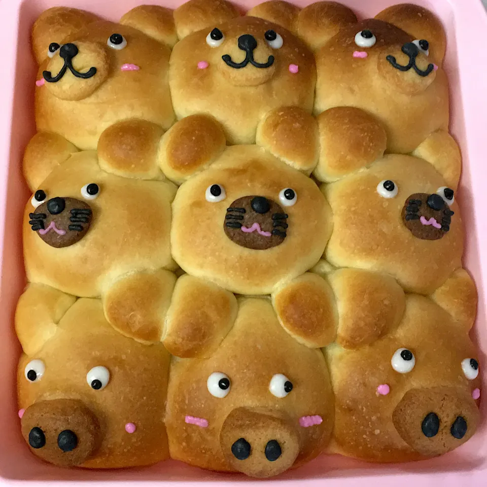 Snapdishの料理写真:動物パン🍞|Hiroko Yokomizoさん