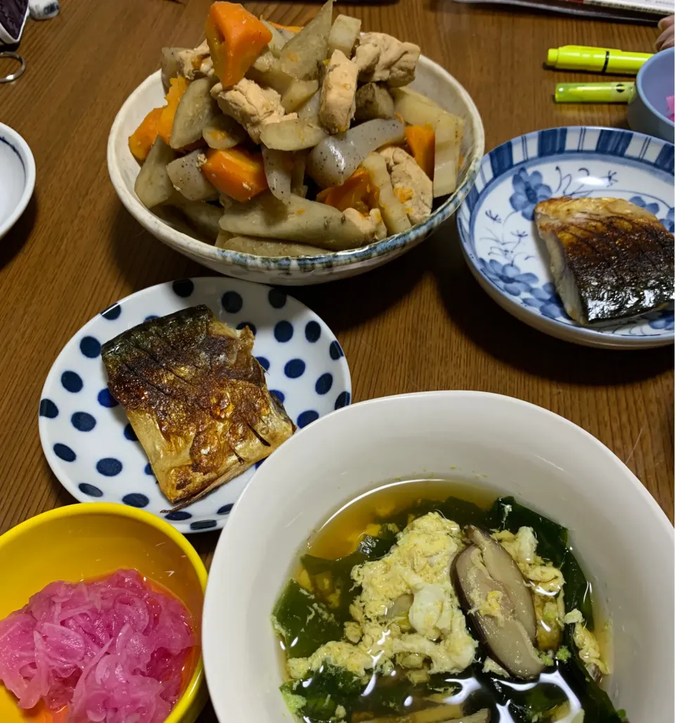 Snapdishの料理写真:9月25日夜は筑前煮、サバ焼き|とももさん