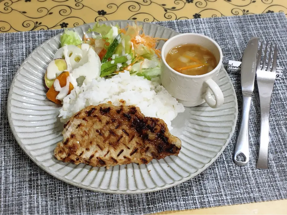 豚ロース胡麻焼きでワンプレート～夕飯|チムニーさん