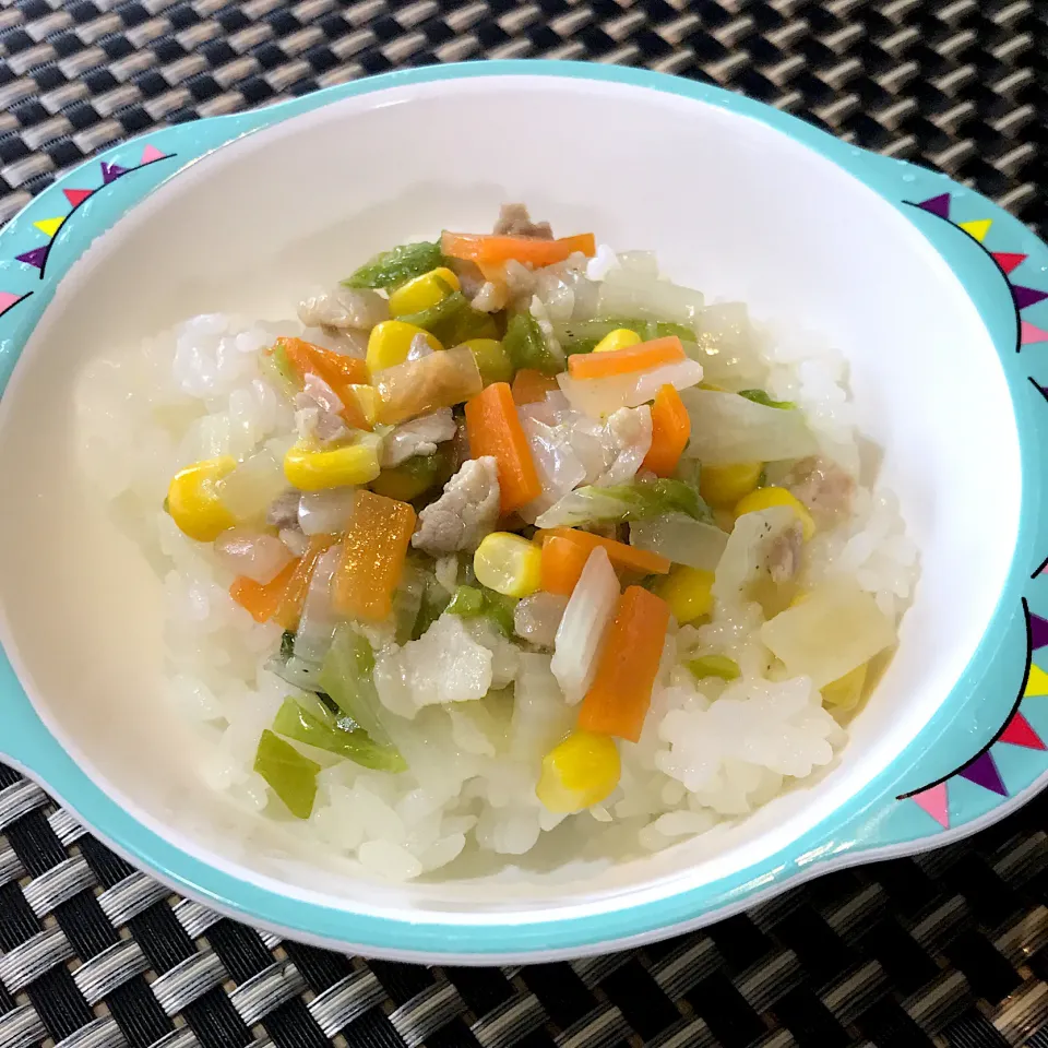 Snapdishの料理写真:豚肉と野菜のあんかけ丼|まきさん