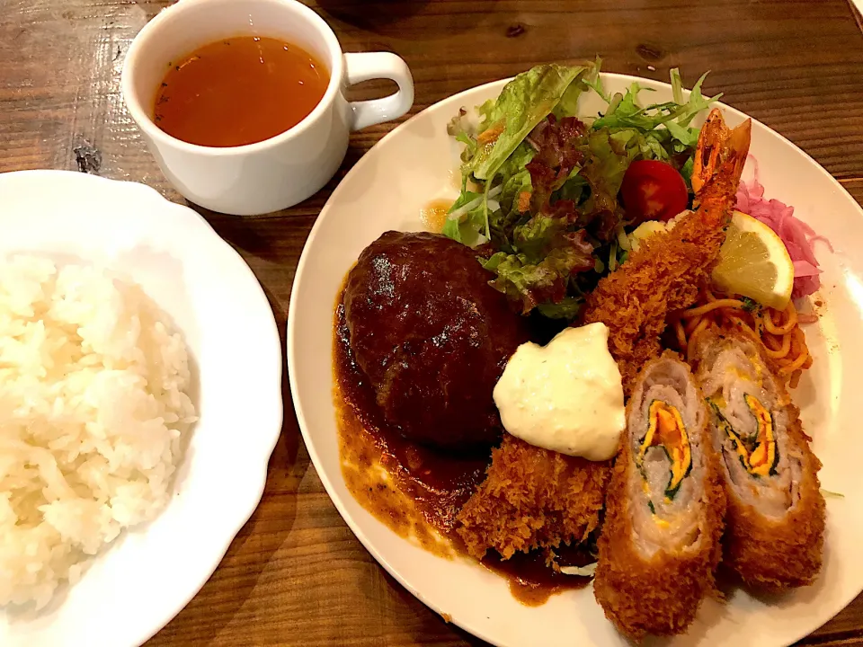 洋食ランチ🍴（9/26）|たかこさん