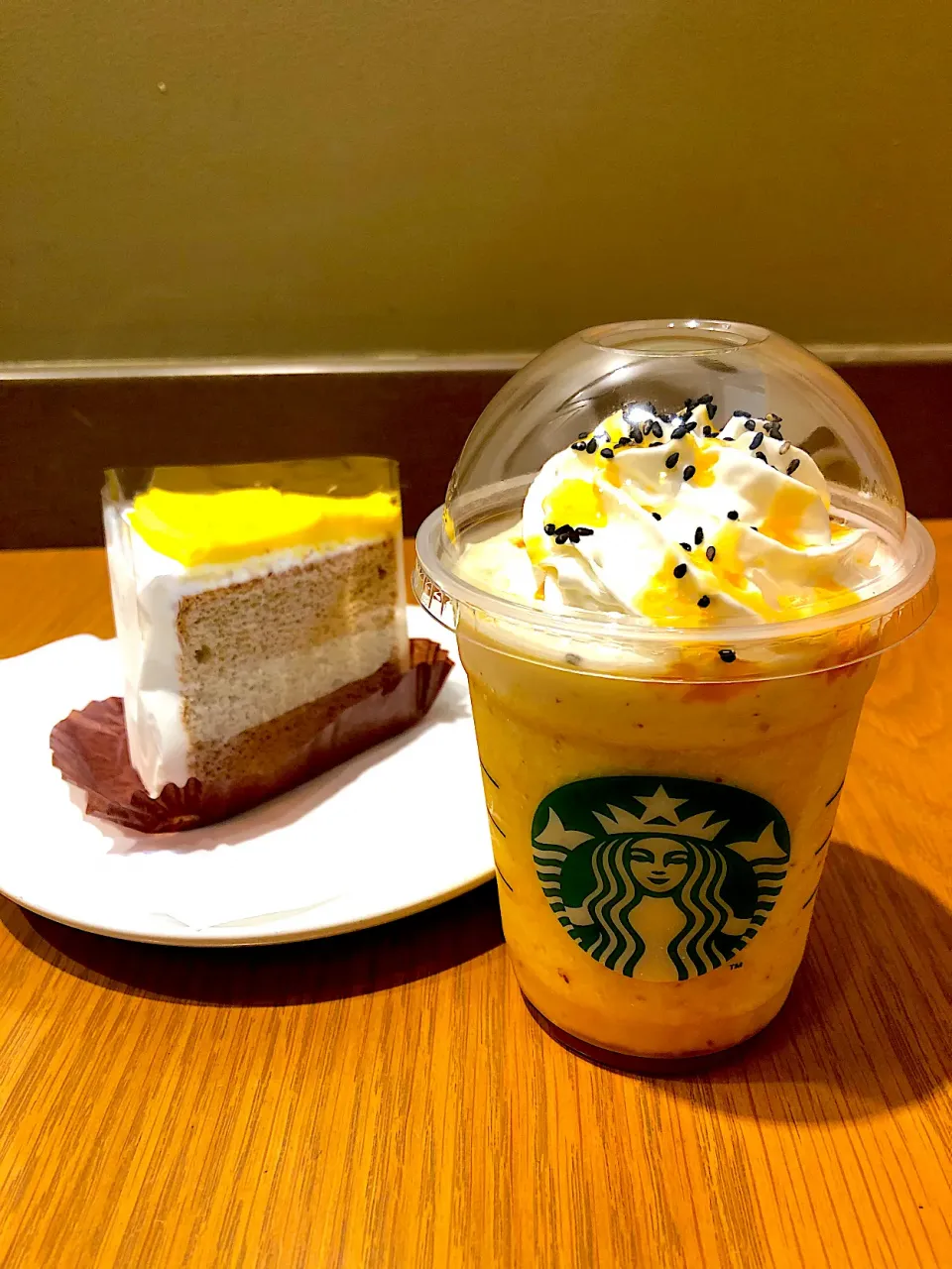 🥤STAR BUCKS☕️🍰|Princesさん