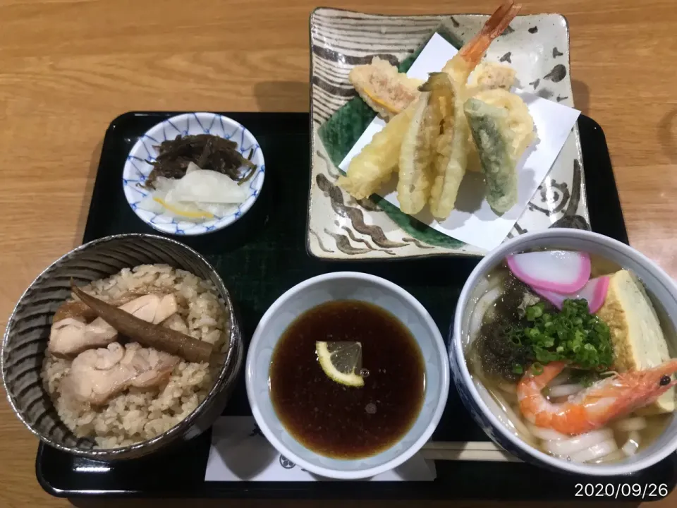 とりめし定食|コージ💫さん