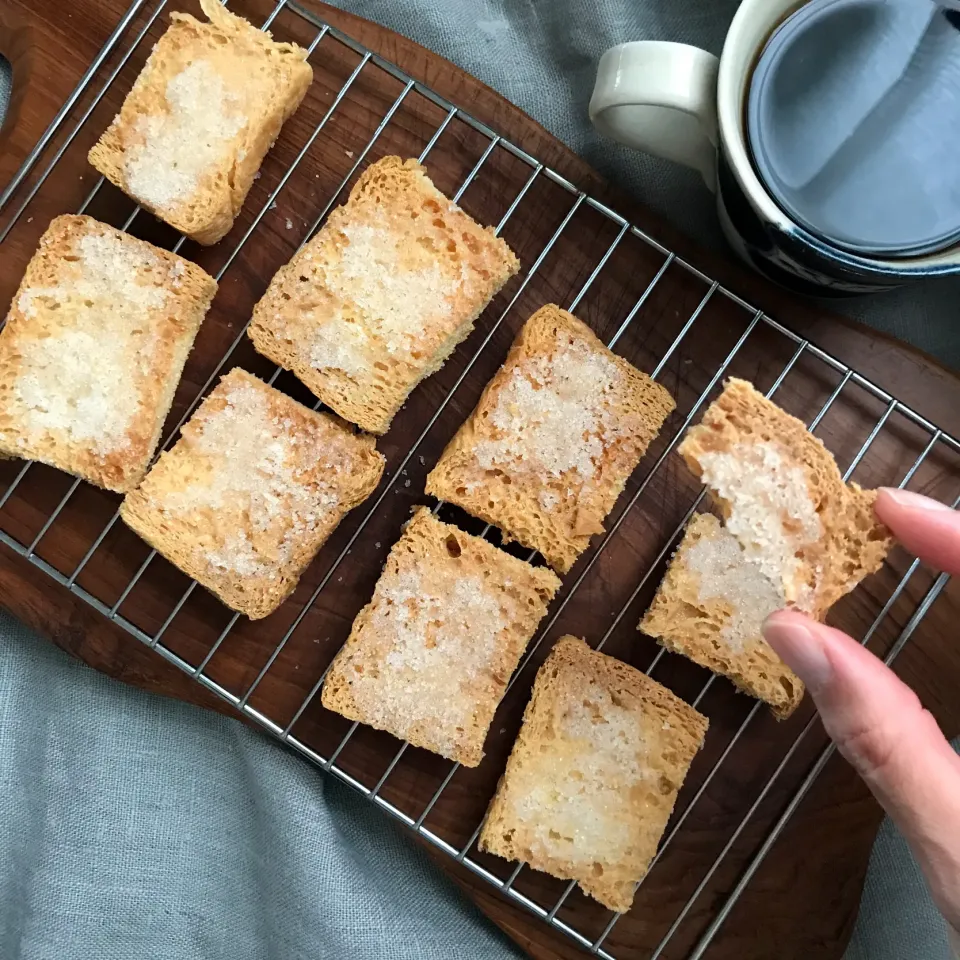 Snapdishの料理写真:かってぇラスク🍞♪|るん♪さん