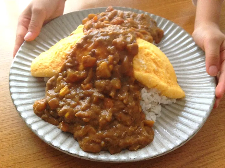 Snapdishの料理写真:✽オムカレーライス🍛✽|＊抹茶＊さん