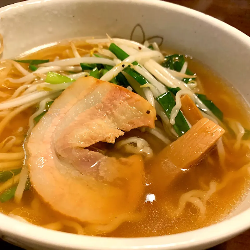 もやしたっぷりラーメン🍜|みっこちゃんさん