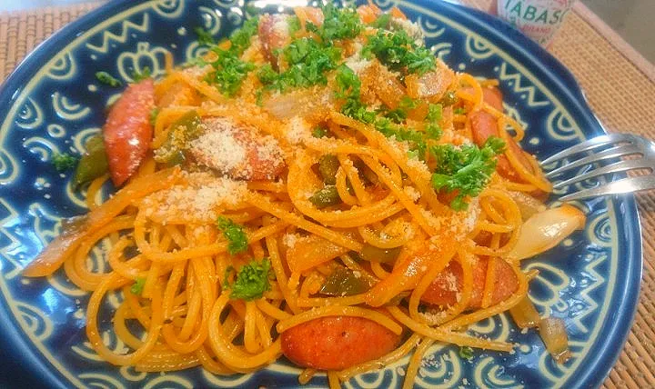 MOMOちゃんの毎日食べたい
  ナポリタン🍝|びせんさん