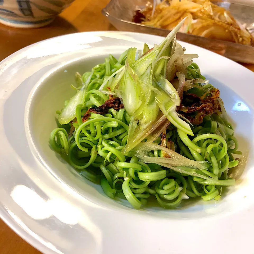 空芯菜のベトナム風サラダ|沖縄「ピロピロ」ライフさん