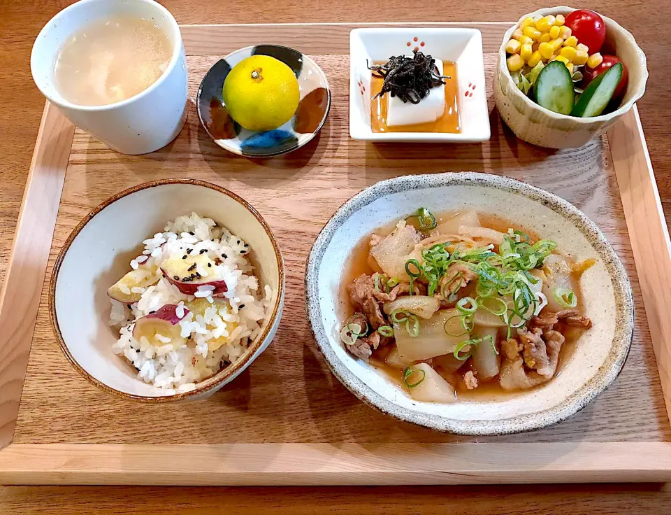 Snapdishの料理写真:豚バラと大根と白菜の生姜煮|MHさん