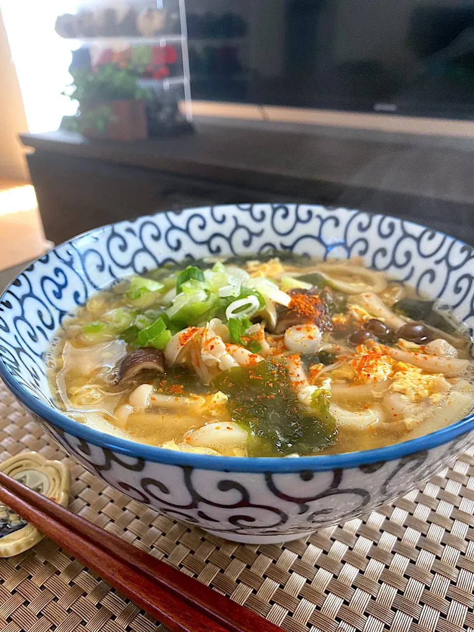 きのこの卵とじうどん🍄|ゆかりさん