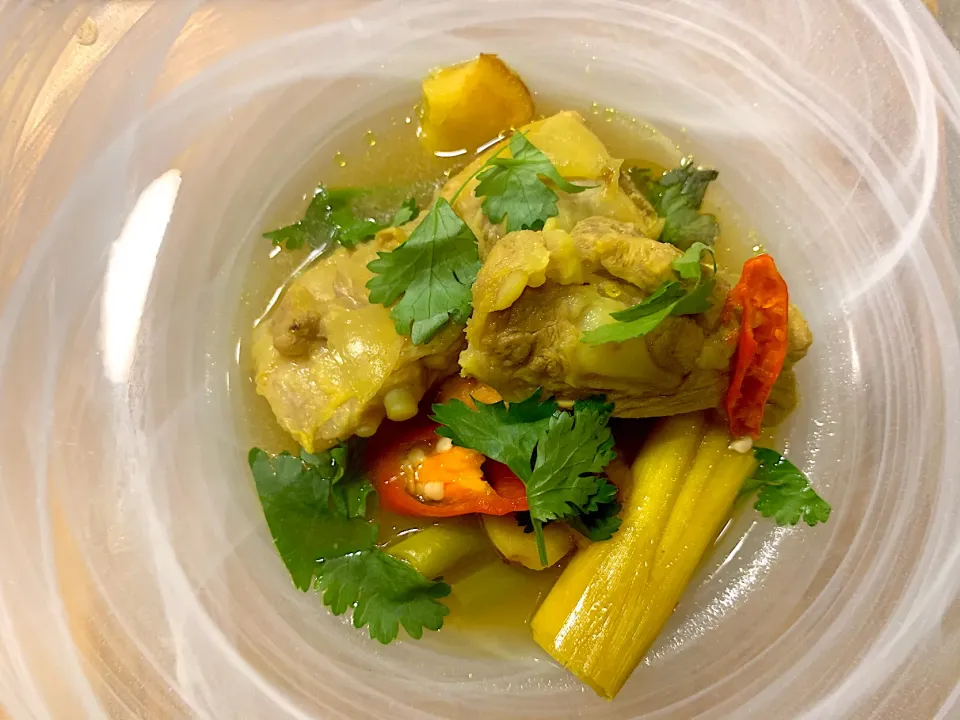 Pork ribs soup with turmeric|Rjさん