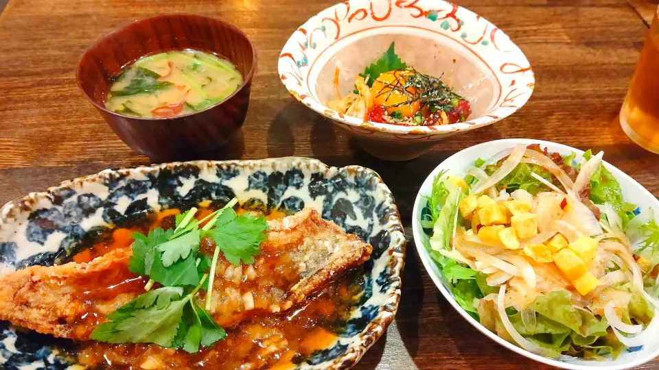 Snapdishの料理写真:賄い飯🍚サバ竜田揚げおろしあんかけ|Gauche Suzukiさん