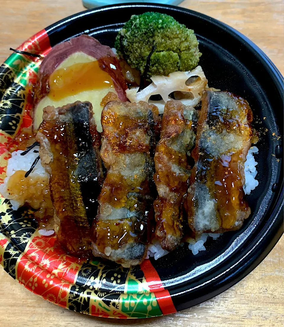 秋刀魚の蒲焼き丼|るみおんさん