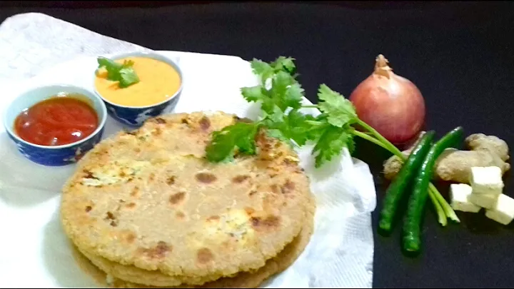 indian healthy breakfast #PaneerStaffOatsParatha|Binita Thapaさん