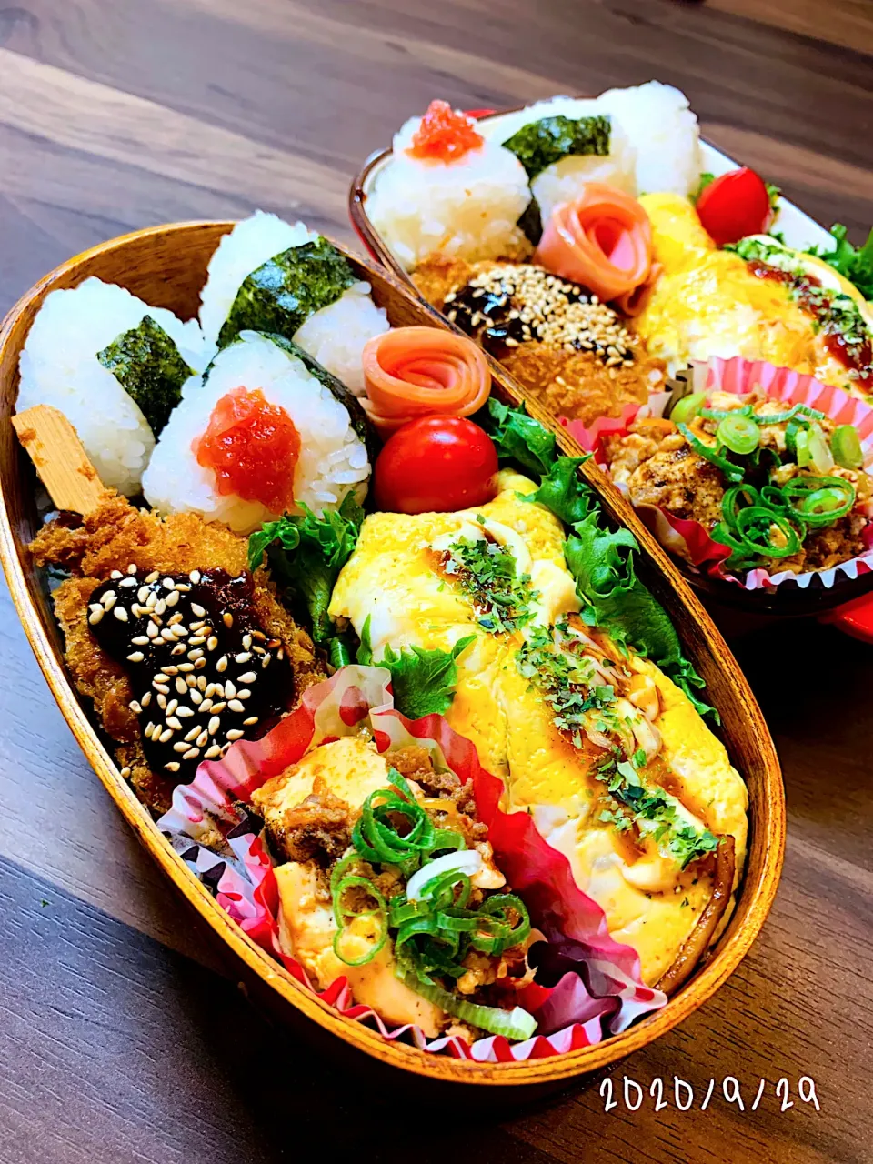 🍙ぱぱさん弁当🍙2020☆9☆29☆(火)☀️             ⌣̈⃝ ♡ ⌣̈⃝ ♡オムそば🍙麻婆豆腐🍙|*w*tomomi🐾🐾🐾さん