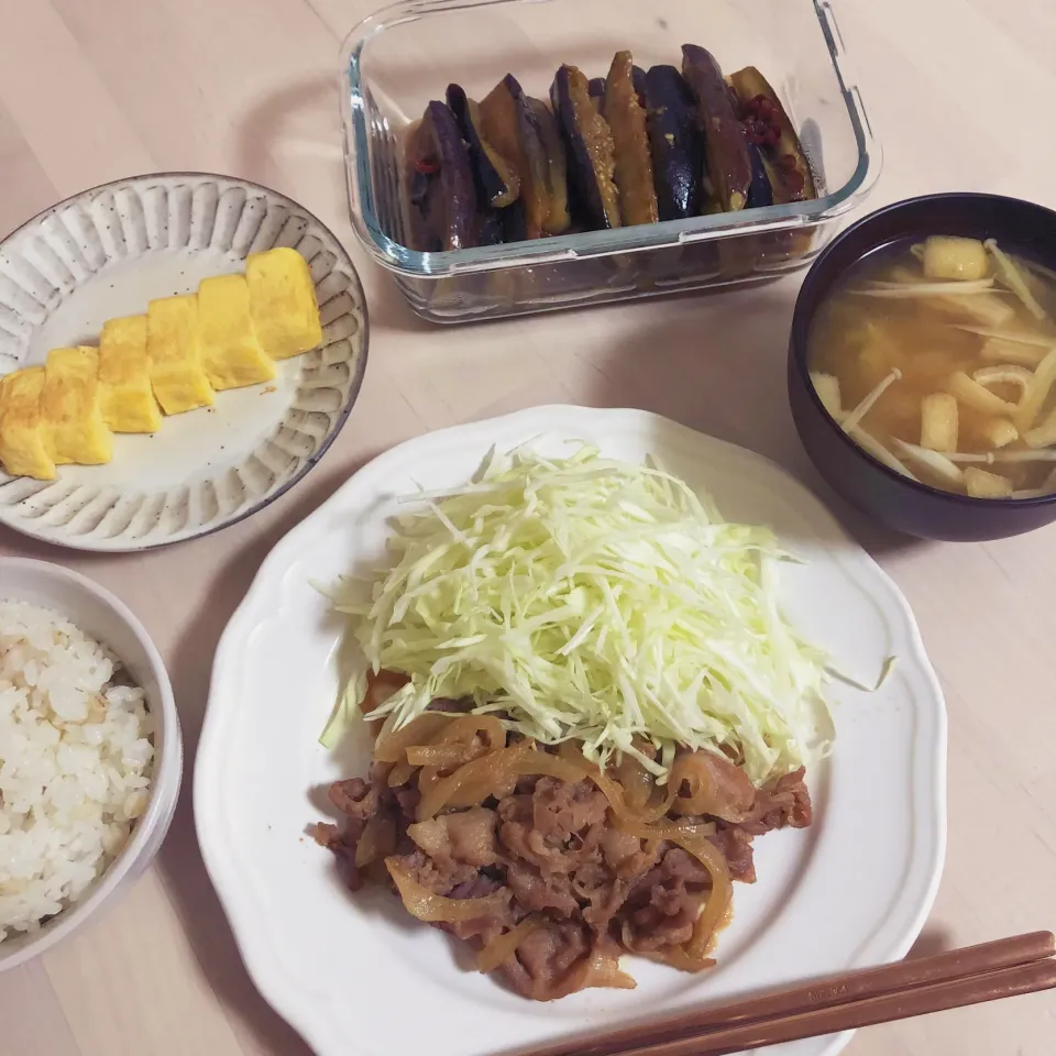 Snapdishの料理写真:生姜焼き定食|융태지ෆ⃛さん