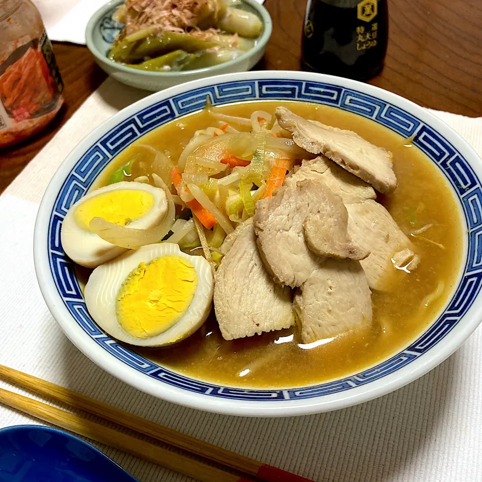 Snapdishの料理写真:味噌ラーメン|akkoさん