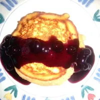 Snapdishの料理写真:blueberries pancakes|Daniel Mohanさん