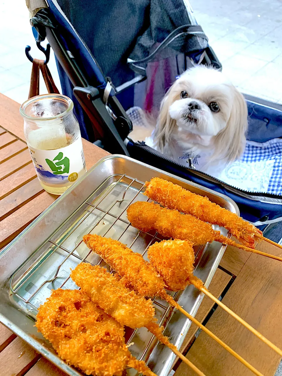 テラス席串カツとワンカップワイン🍷|プクママさん