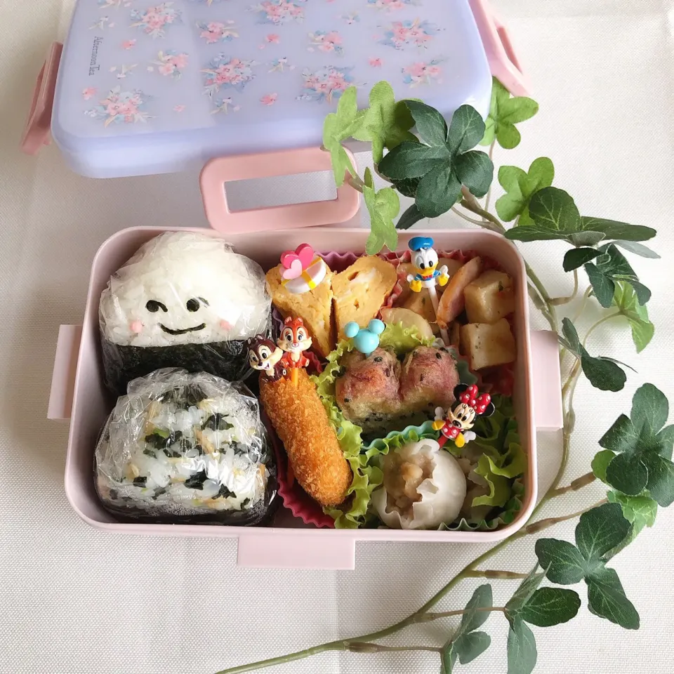 10/1❤︎娘のおにぎりお弁当❤|Makinsさん