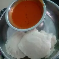 Idli with chicken curry|Revathi Saramata Pillayさん