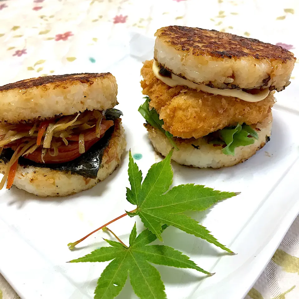 きんぴらライスバーガーとチキンカツライスバーガー|つるひめさん