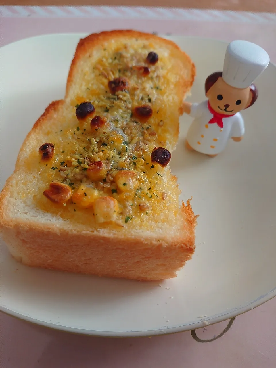 コーンポタージュバターパン😋🍞
～ハーフサイズ～|みぽりん♪さん