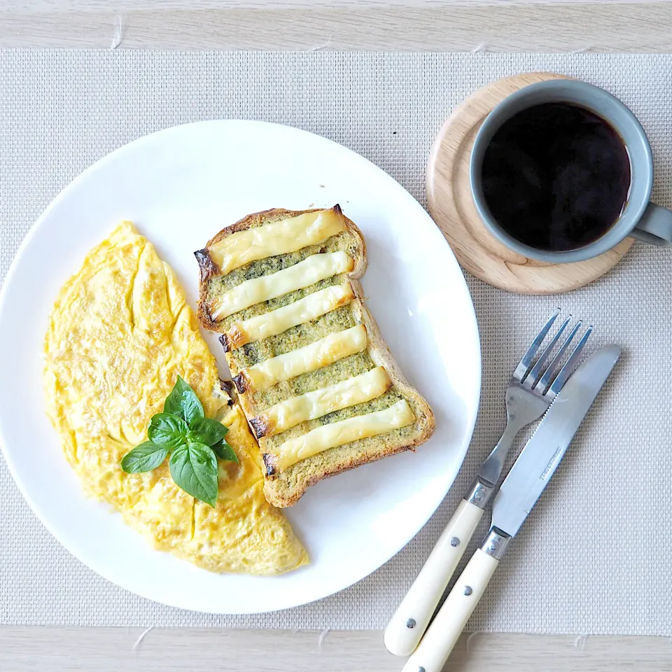 Vegetable omlette & toast|Misstyさん