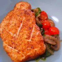 Snapdishの料理写真:Pork Chop with Spinach mushroom and onion|Michael Jordan of the Kitchenさん