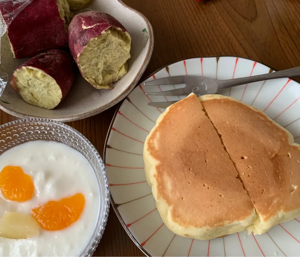 10月3日昼はホットケーキ🥞|とももさん